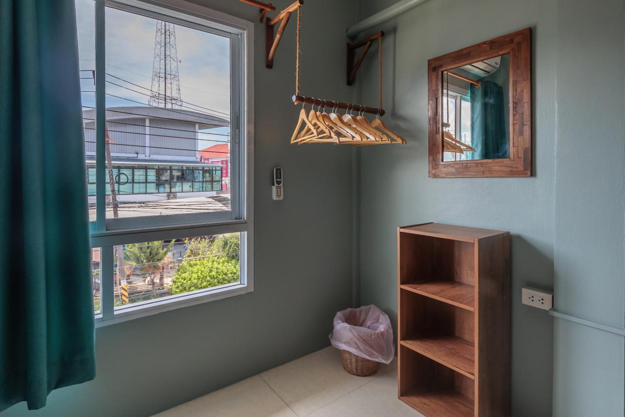 House Of Happiness Hostel Thong Sala Exterior photo