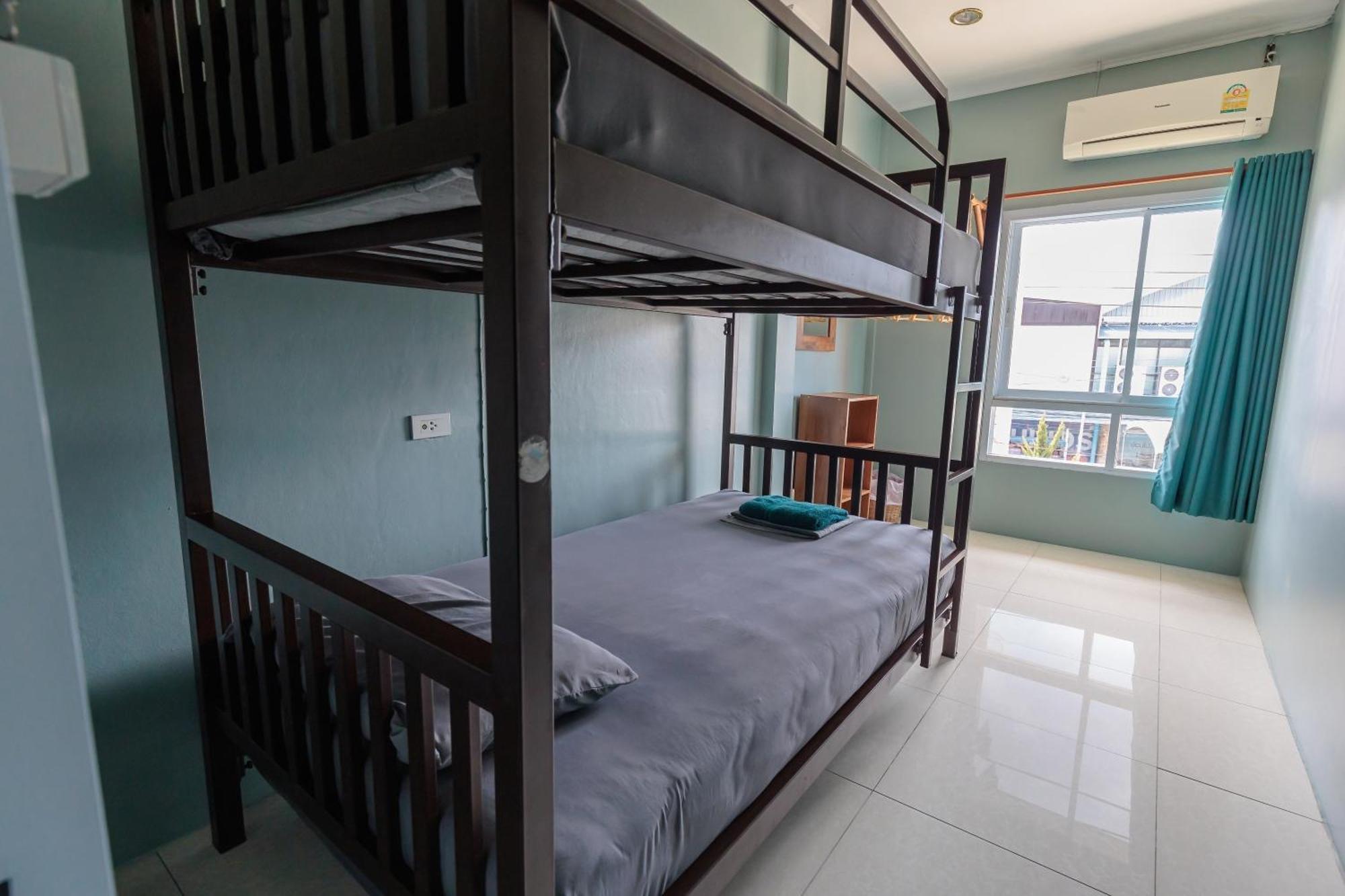 House Of Happiness Hostel Thong Sala Exterior photo