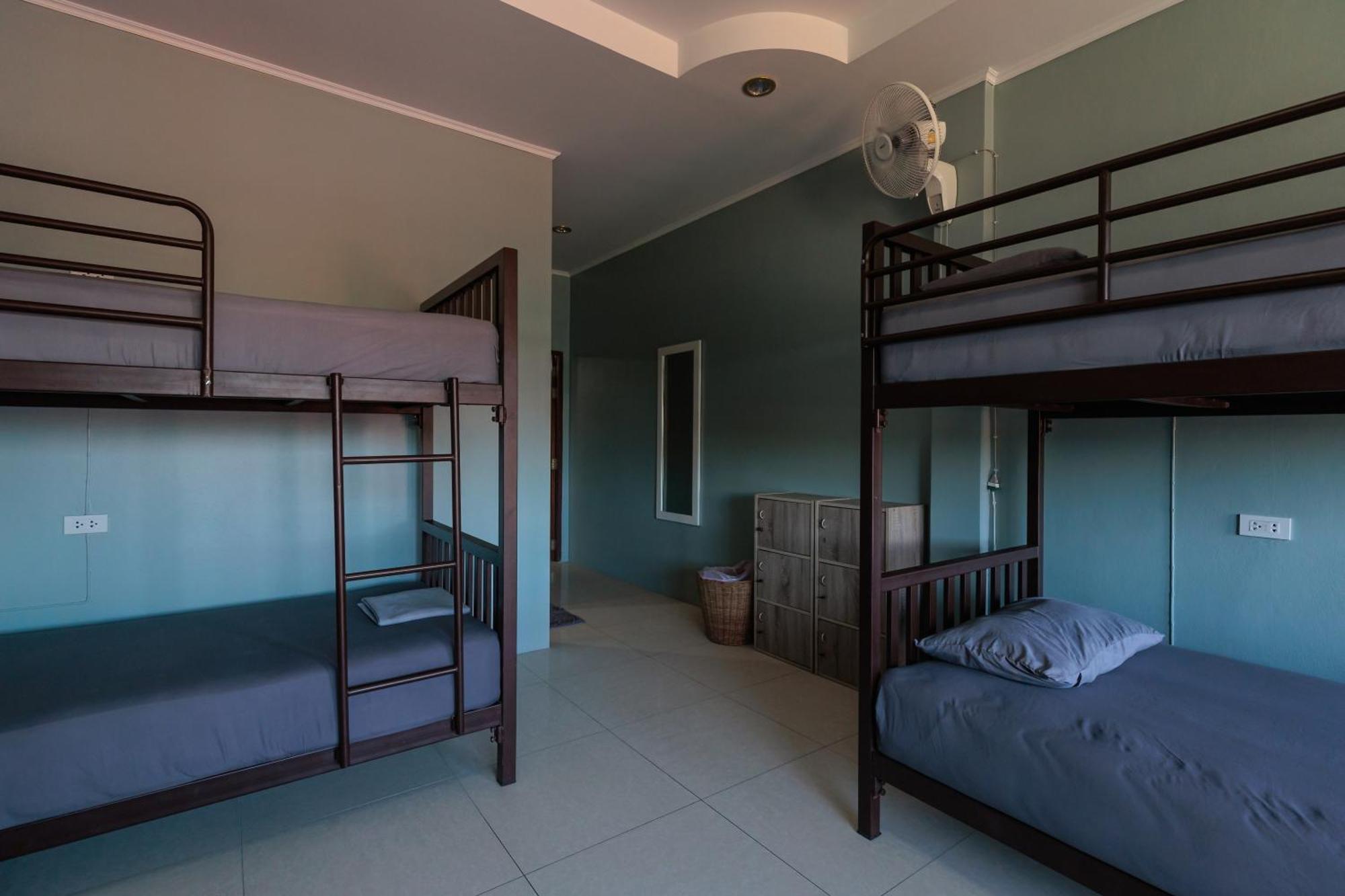 House Of Happiness Hostel Thong Sala Exterior photo